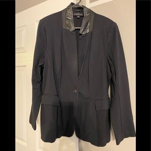 Blazer with leather collar